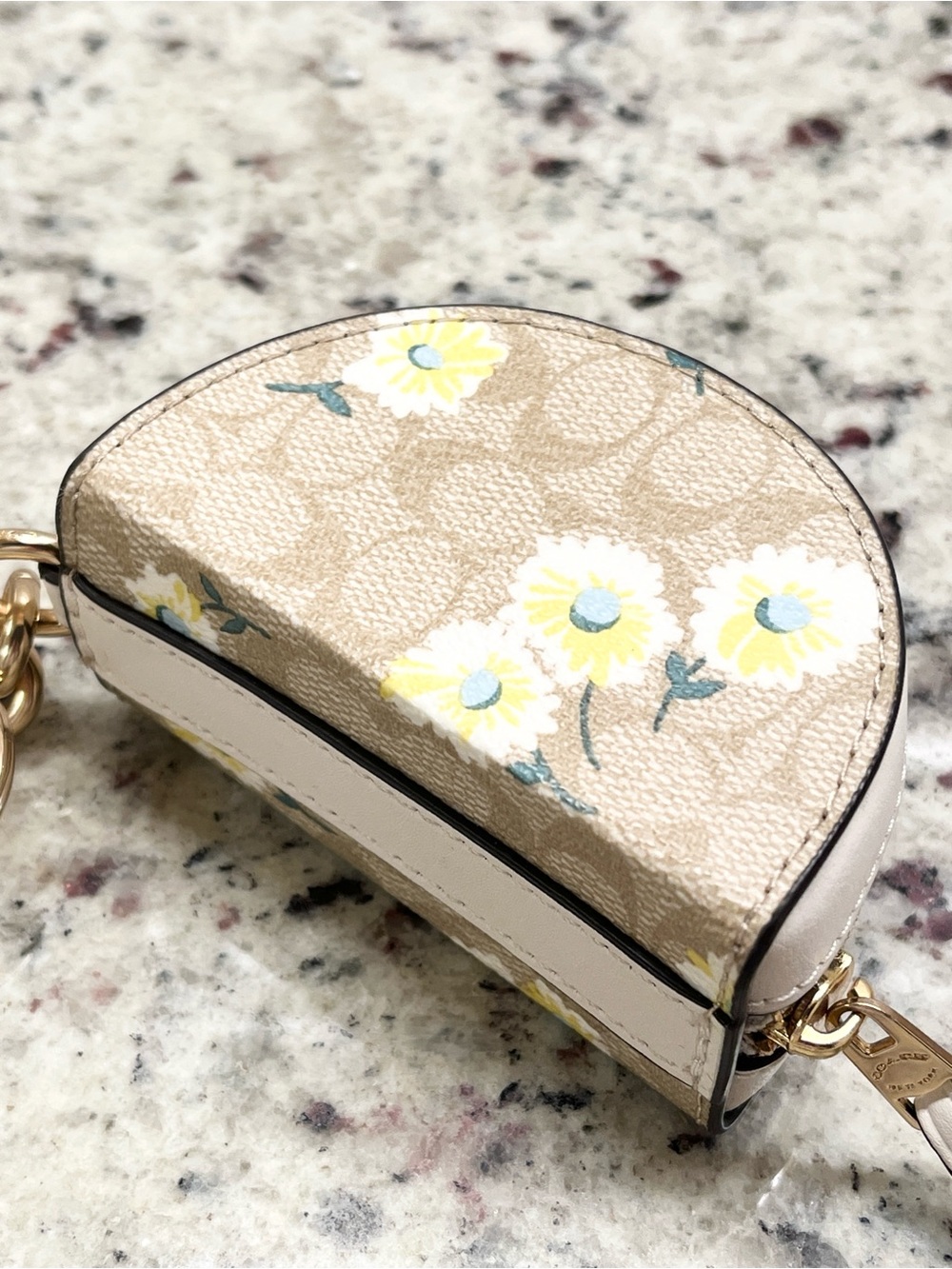 Coach Signature Daisy Print Crescent Pouch Bag Charm NWOT - Picture 3 of 8